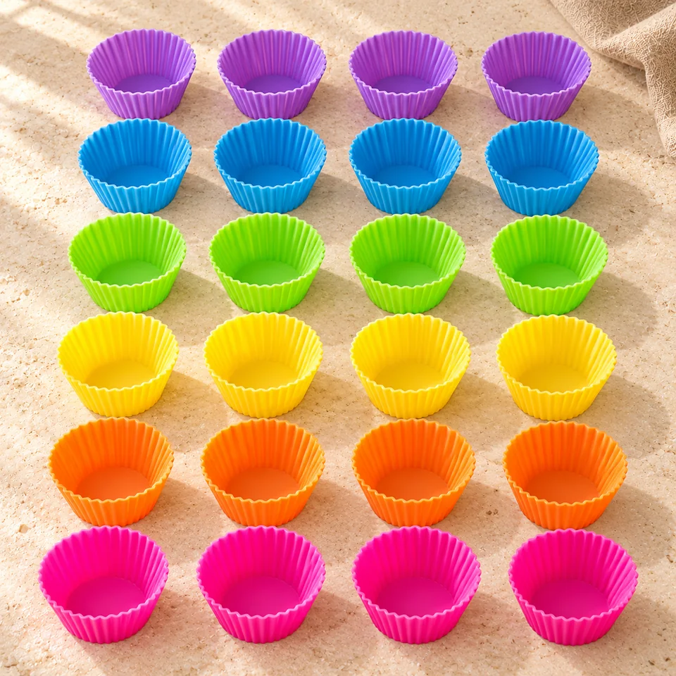 24 caissettes en silicone de Amazon Basics, mise en situation en pâtisserie